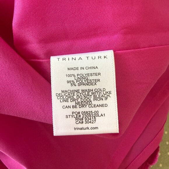 Women's 12 Trina Turk Jinnie Long Bell Sleeve Lace Sheath Dress in Fuchsia - Picture 6 of 7